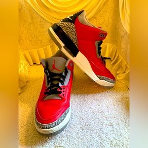NIKE AIR JORDAN 3 RETRO RED